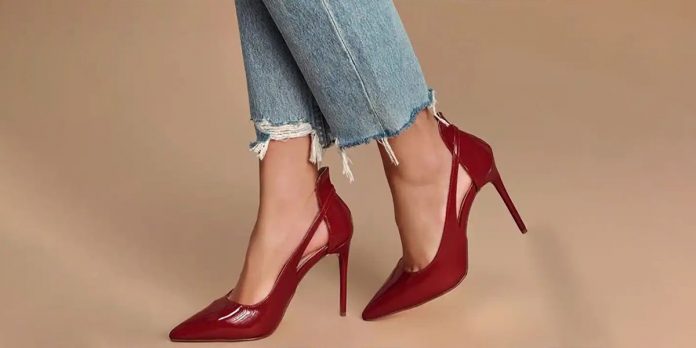 9 مدل کفش پاشنه بلند کلاسیک که هر خانمی باید مشابهش را داشته باشد!
